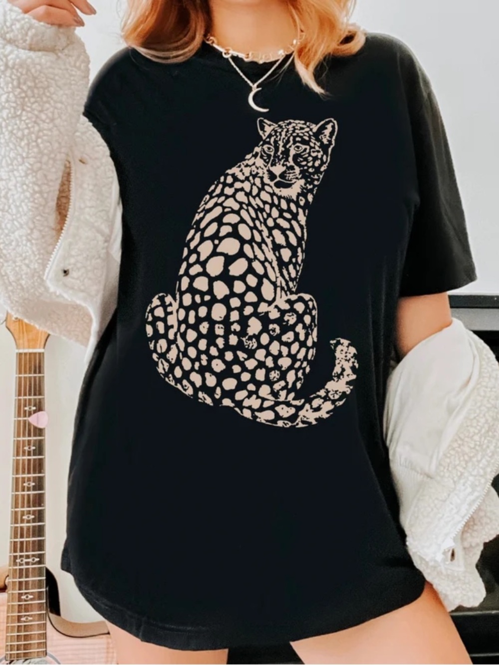 Gildan Black Leopard Graphic Tee, Retro Outfit Everyday For Unisex